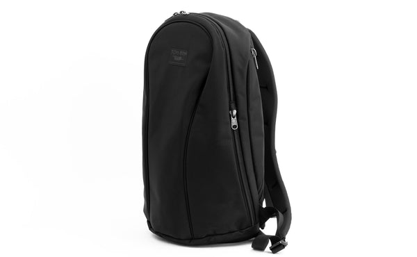 A profile shot of the Luminary 15 in Black 525 Ballistic.
